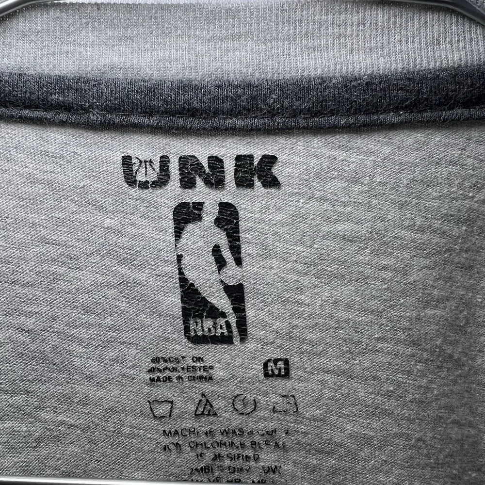 Brooklyn Nets NBA Classic Gray Team Logo Medium Long Sleeve‎ Shirt M